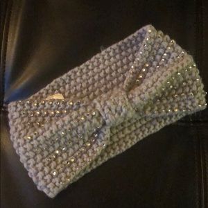 PRICE DROP grey knitted rhinestone bow headband